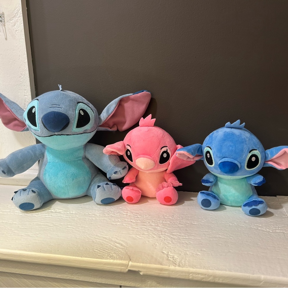 Disney Stitch stuffed animal set.